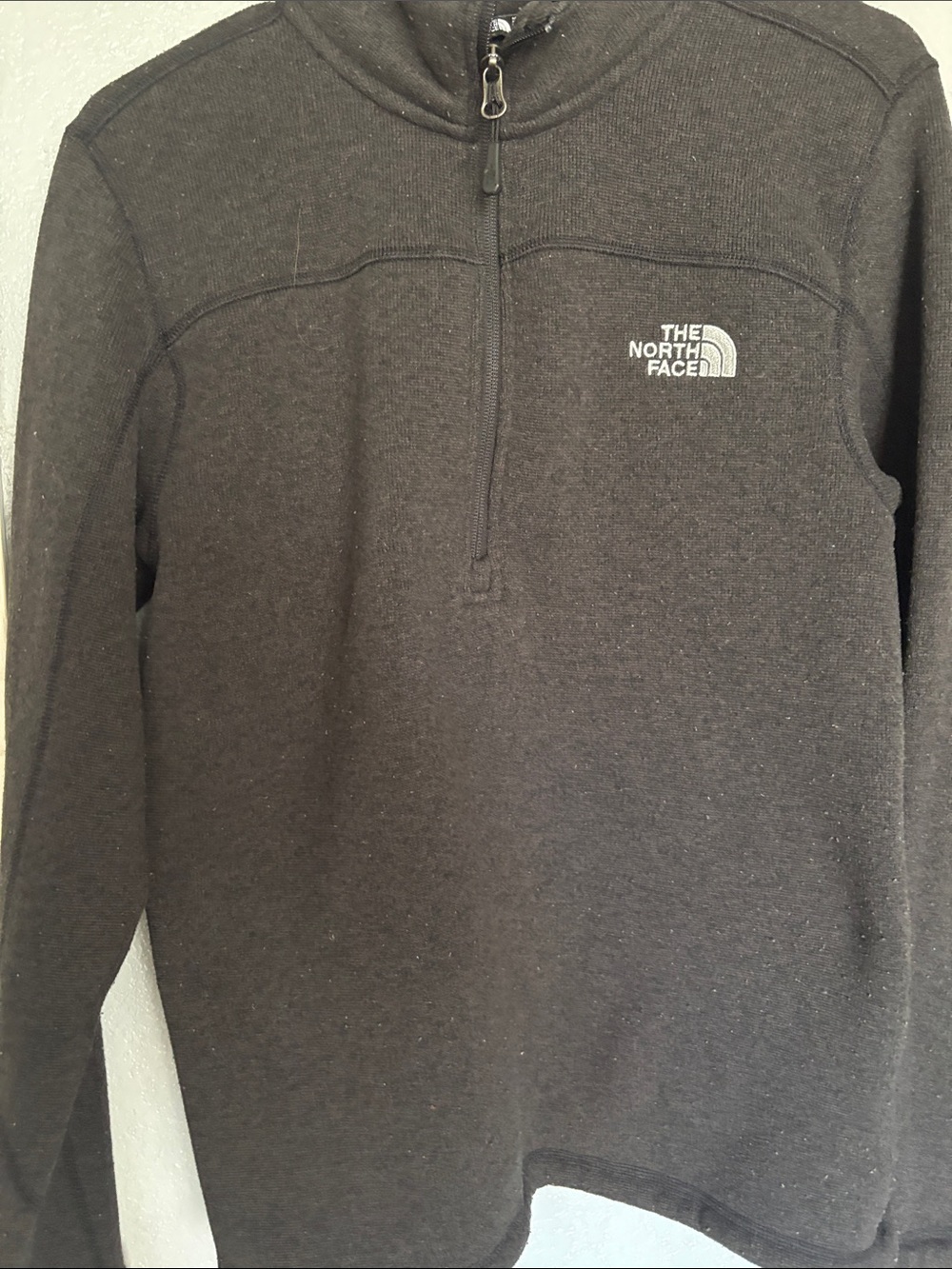 The North Face Men’s Charcoal Gray Quarter-Zip Sweater